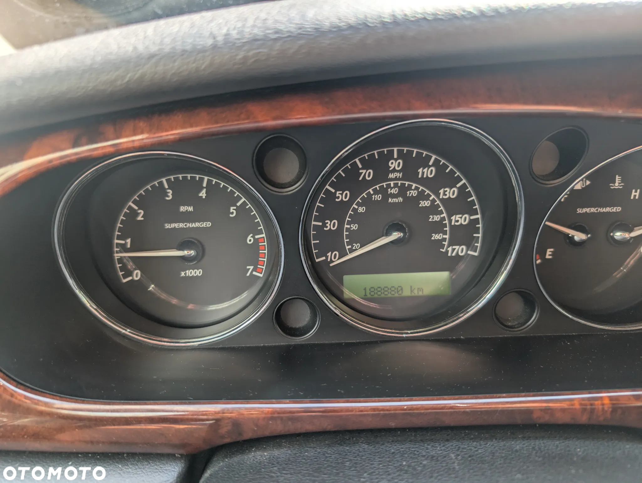 Jaguar XJR 4.2 - 15
