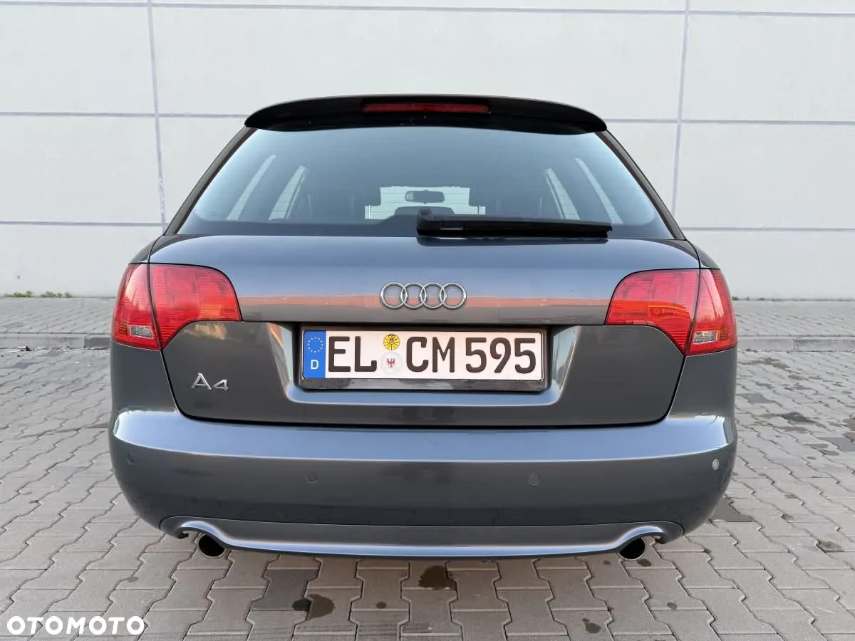 Audi A4 Avant 1.8T - 6