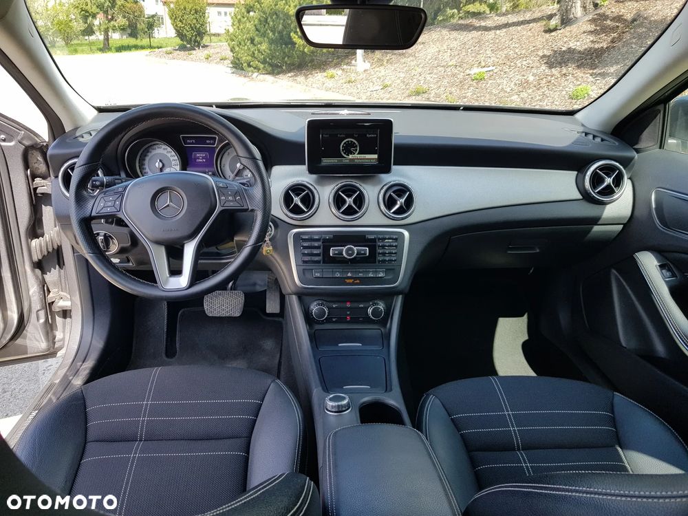 Mercedes-Benz GLA 220 CDI 4Matic 7G-DCT Style - 9
