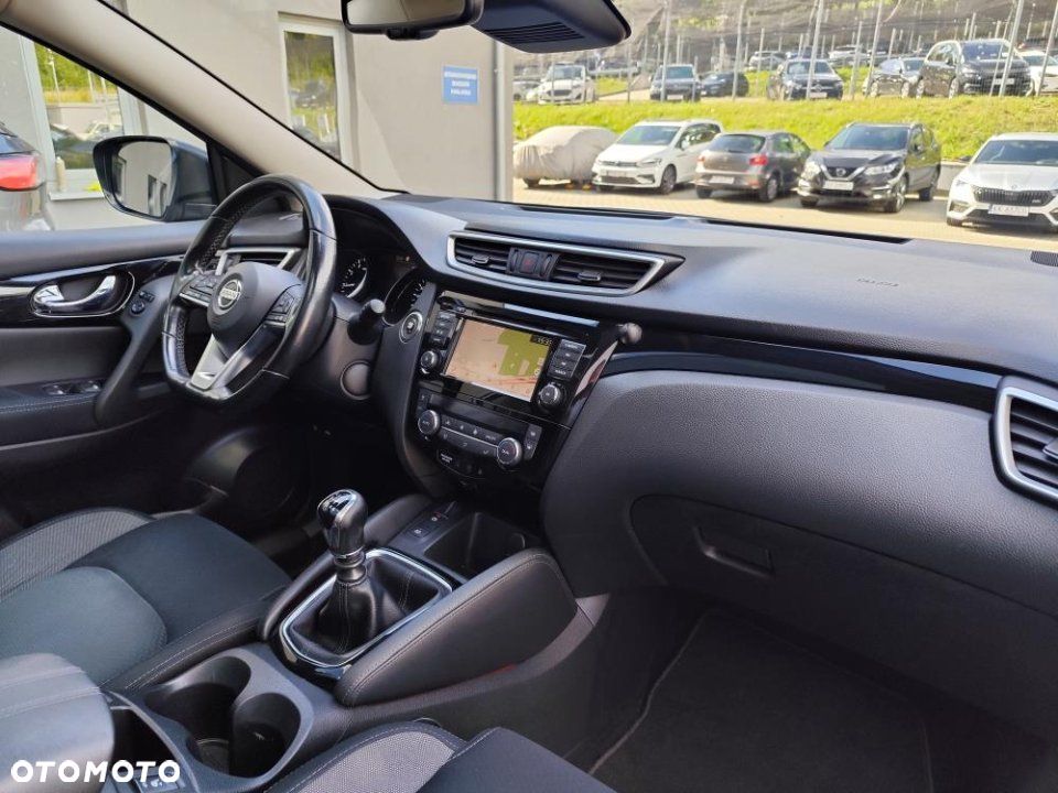 Nissan Qashqai - 11