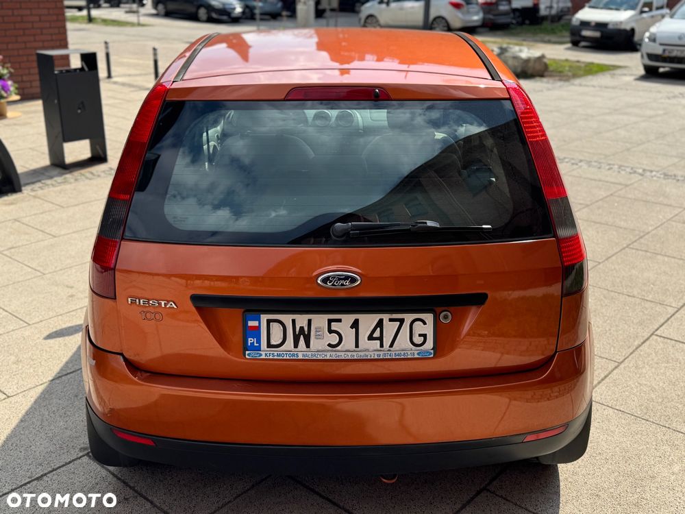 Ford Fiesta - 4