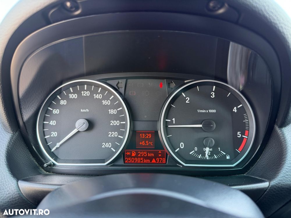 BMW Seria 1 116d - 8