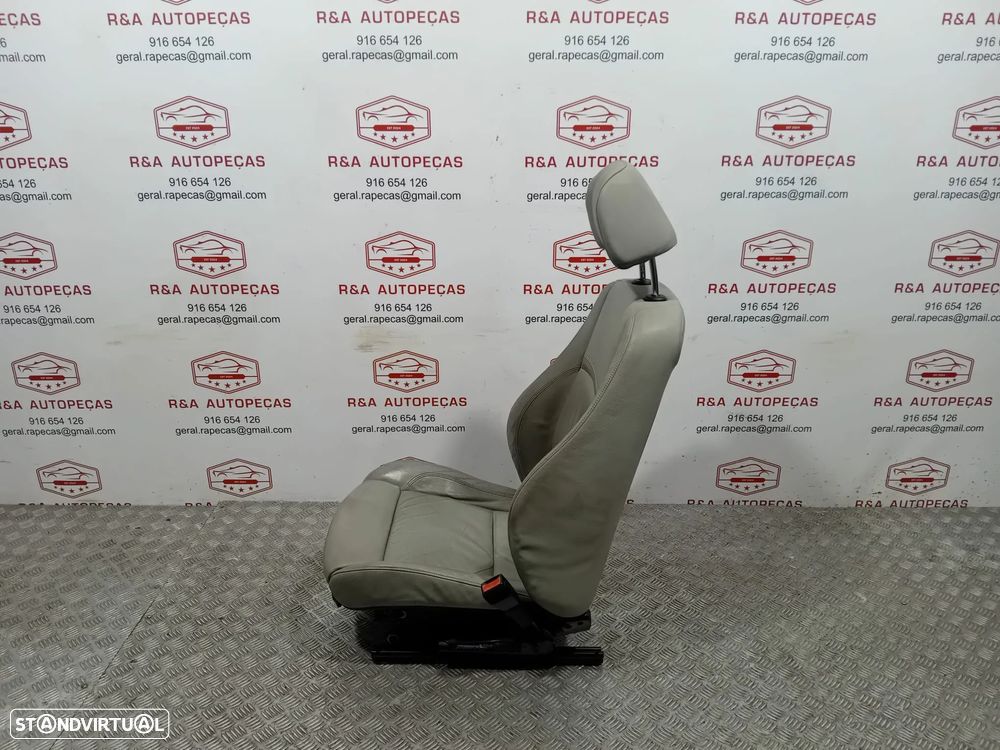 conjunto de Bancos BMW Serie 3 E92 Pack M Coupe em Pele - 21