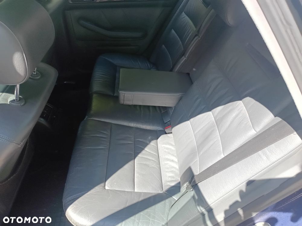 Audi A6 Limousine - 8
