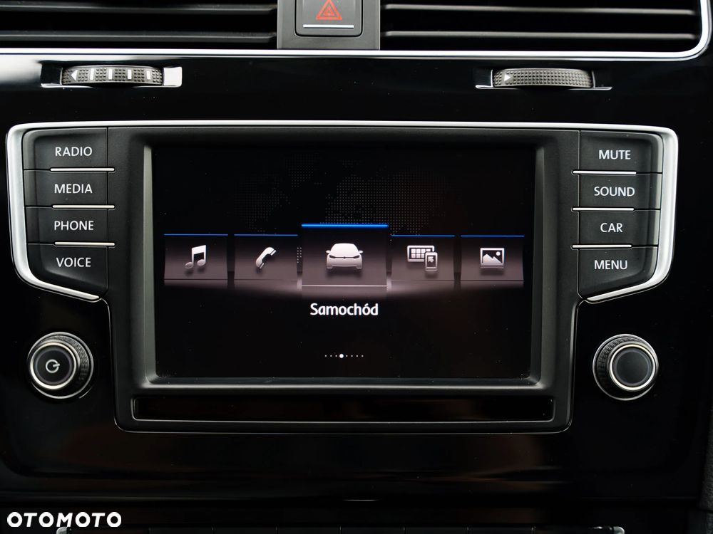 Volkswagen Golf 1.4 TSI BMT Comfortline DSG - 30