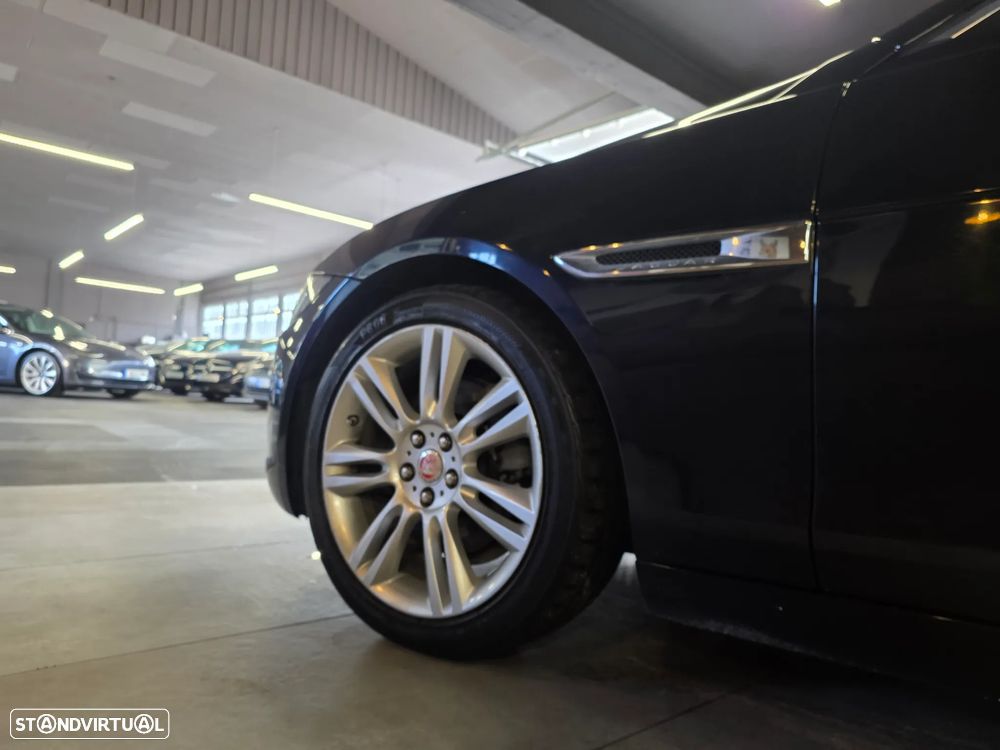 Jaguar XE E-Performance Aut. Prestige - 9