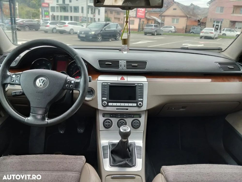 Volkswagen Passat Variant 2.0 TDI DPF Highline - 5