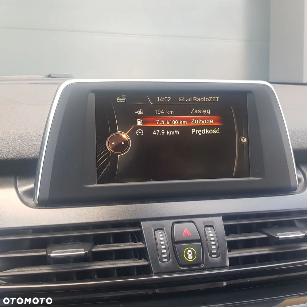 BMW Seria 2 218i - 8