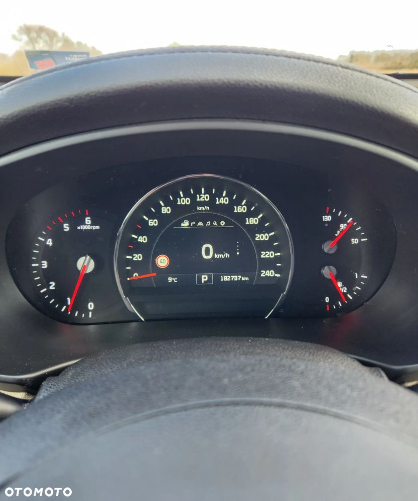 Kia Sorento 2.0 CRDI Business Line Plus - 21