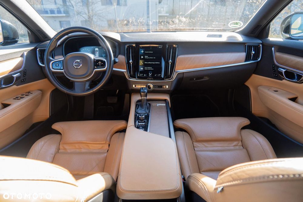 Volvo V90 D4 Inscription - 10