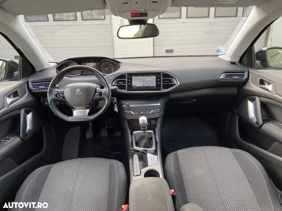 Peugeot 308 - 31