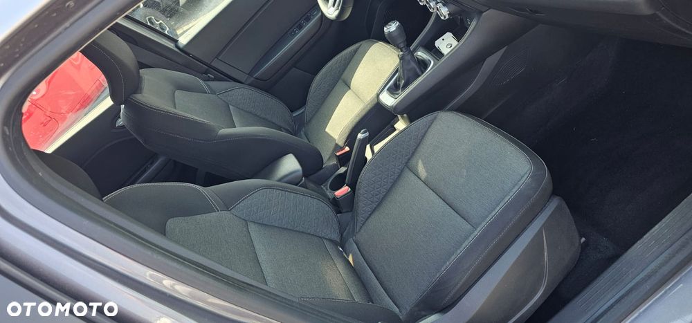 Renault Captur TCe 90 TECHNO - 16