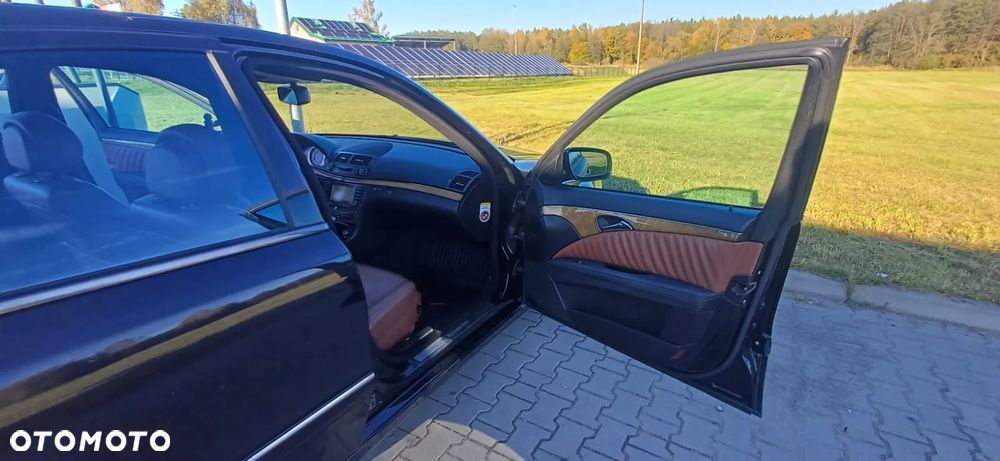 Mercedes-Benz Klasa E - 8