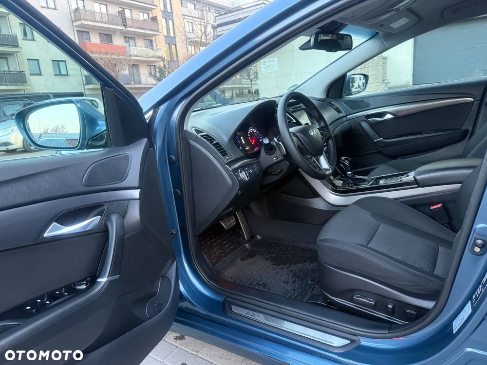 Hyundai i40 Kombi blue 1.7 CRDi DCT Premium - 16