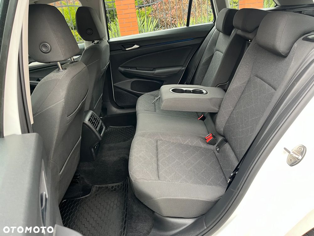 Volkswagen Golf Variant 2.0 TDI Style - 31