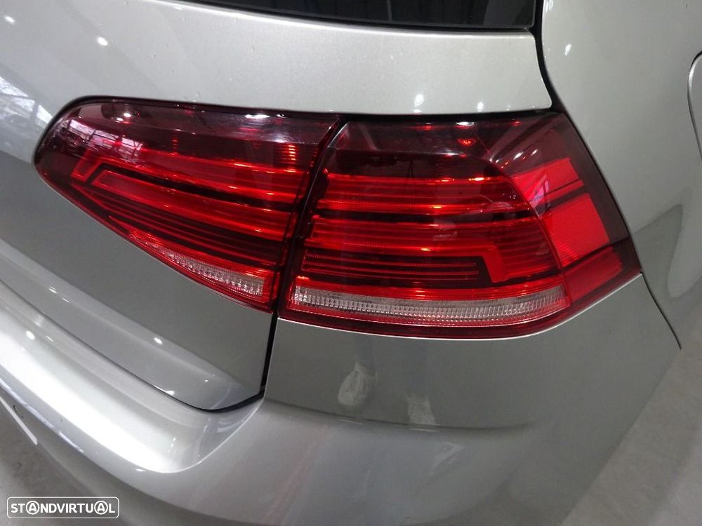 VW Golf 1.6 TDI Stream - 34