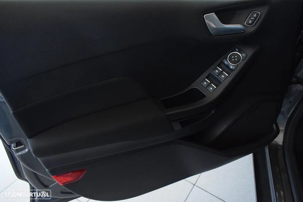 Ford Fiesta 1.5 TDCi Connected - 8