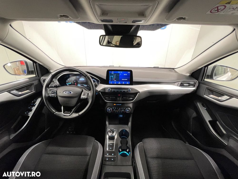 Ford Focus 1.0 EcoBoost Trend Edition - 8