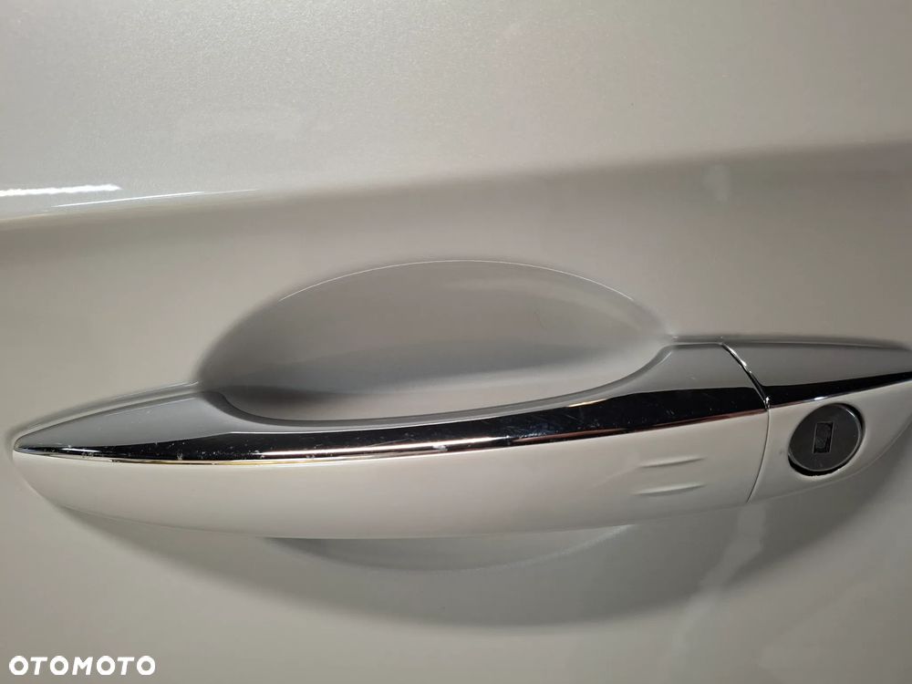 Citroën DS5 2.0 HDi SoChic - 20