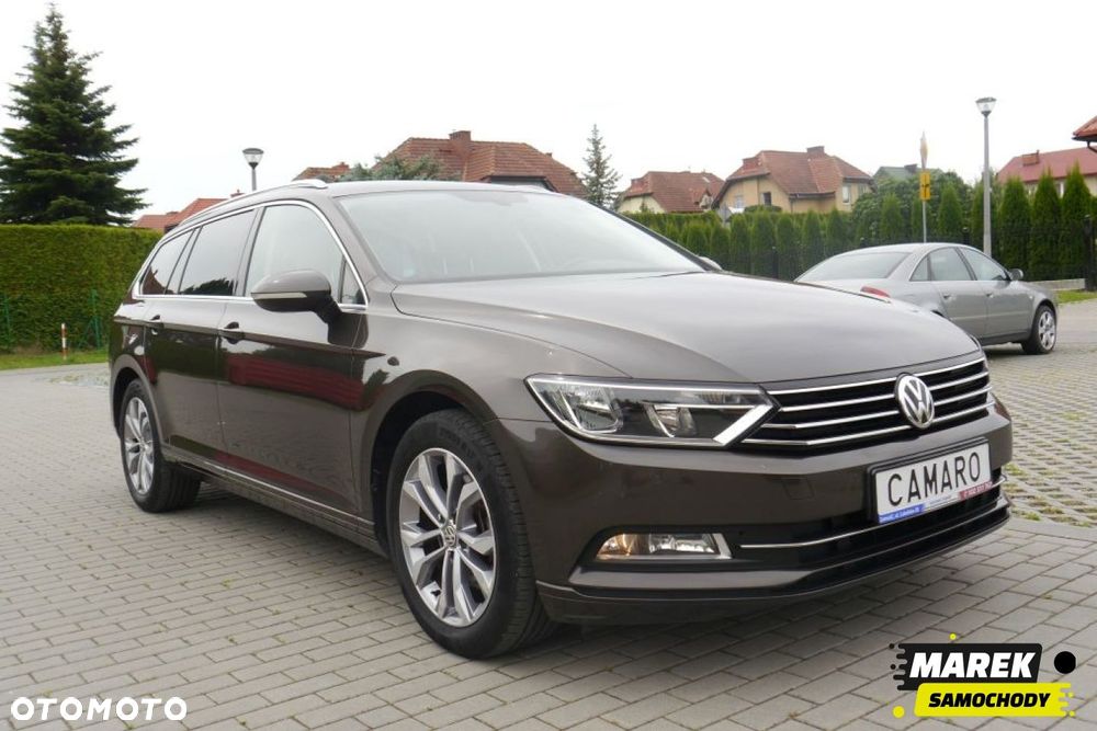 Volkswagen Passat - 12