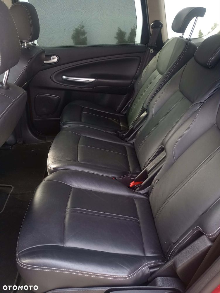 Ford S-Max 2.0 TDCi Titanium - 17