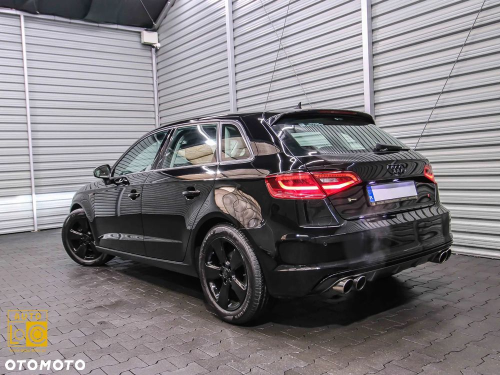 Audi A3 Sportback 1.8 TFSI S tronic S line Sportpaket - 4