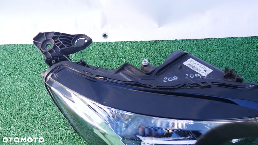 LAMPA PRZÓD PRZEDNIA PRAWA PEUGEOT 208 II 9823193880 - 5