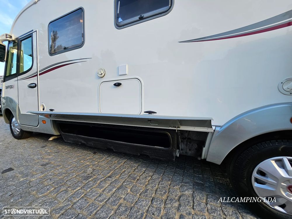 Rapido Le Randonneur 9096F CHASSIS AL-KO CAMA TRANSVERSAL/BASCULANTE - 57