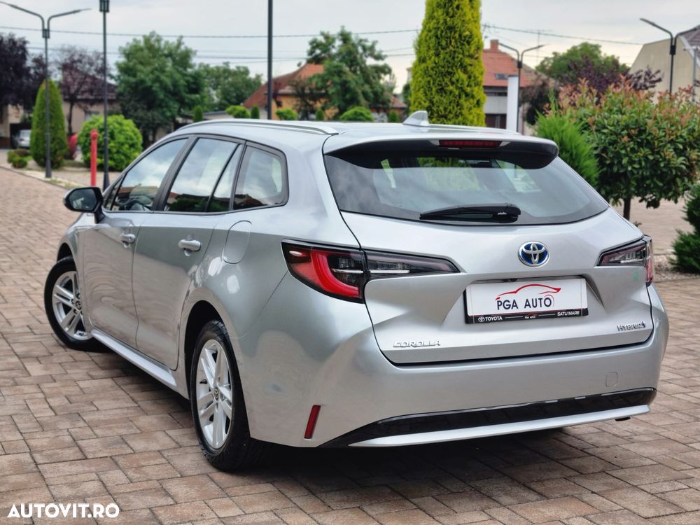 Toyota Corolla 1.8 HSD Dynamic - 5