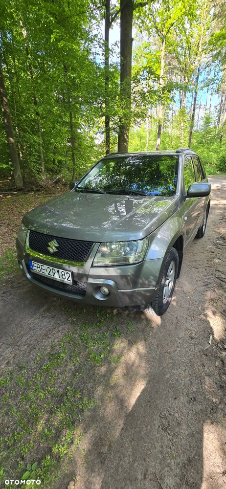 Suzuki Grand Vitara 1.9 DDiS - 12