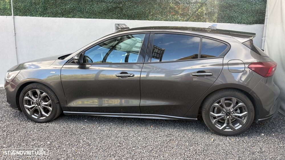 Ford Focus 1.0 EcoBoost MHEV ST-Line X Aut. - 4