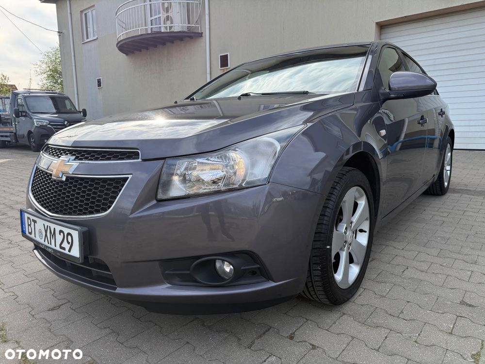Chevrolet Cruze 1.8 LTZ - 3