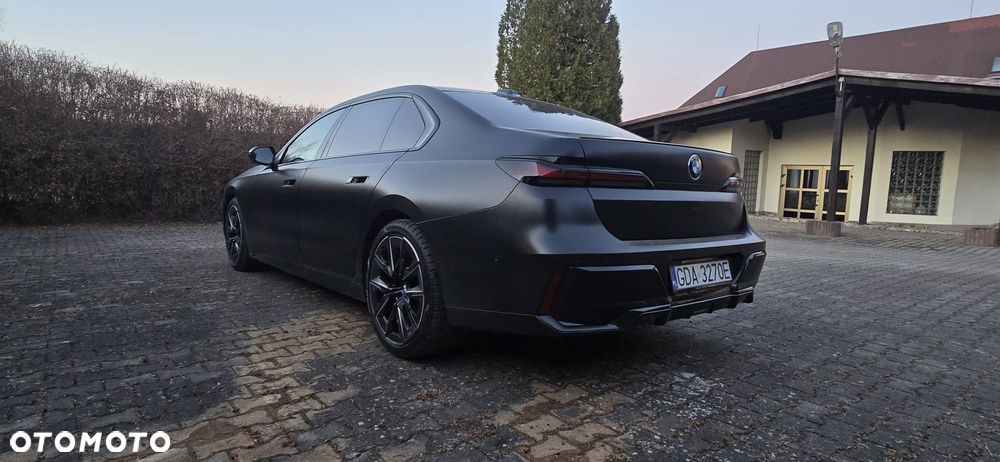 BMW Seria 7 740d xDrive mHEV sport - 6