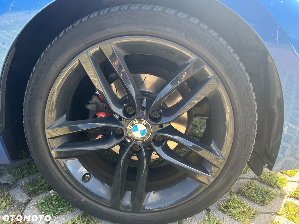 BMW Seria 2 218d M Sport - 5