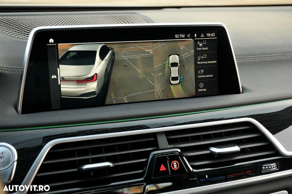 BMW Seria 7 730d xDrive - 17