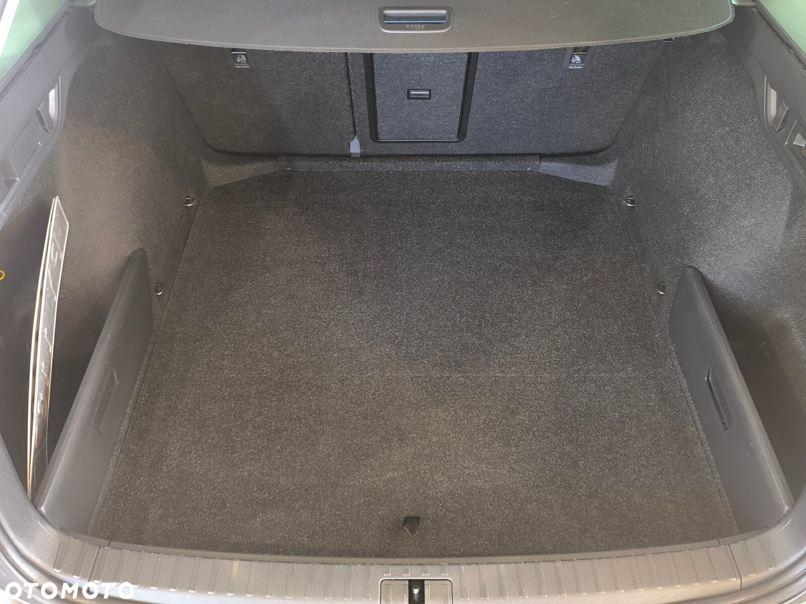 Skoda Octavia 2.0 TDI 4x4 Scout DSG - 40