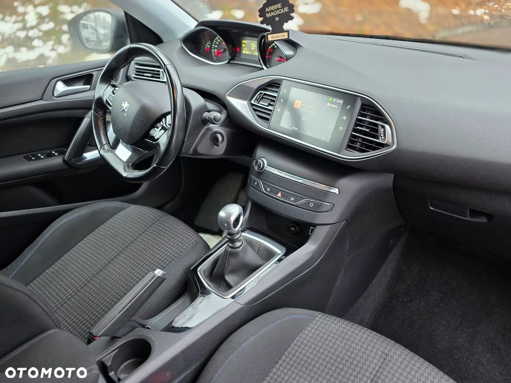 Peugeot 308 PureTech 110 Stop & Start Style - 12