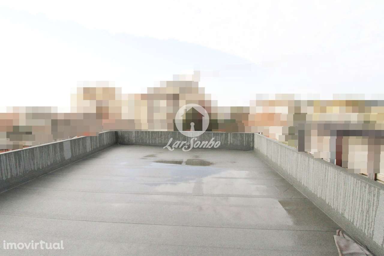 Moradia T6 c/ negócio no R/C no centro de Vila do Conde - Grande imagem: 4/19