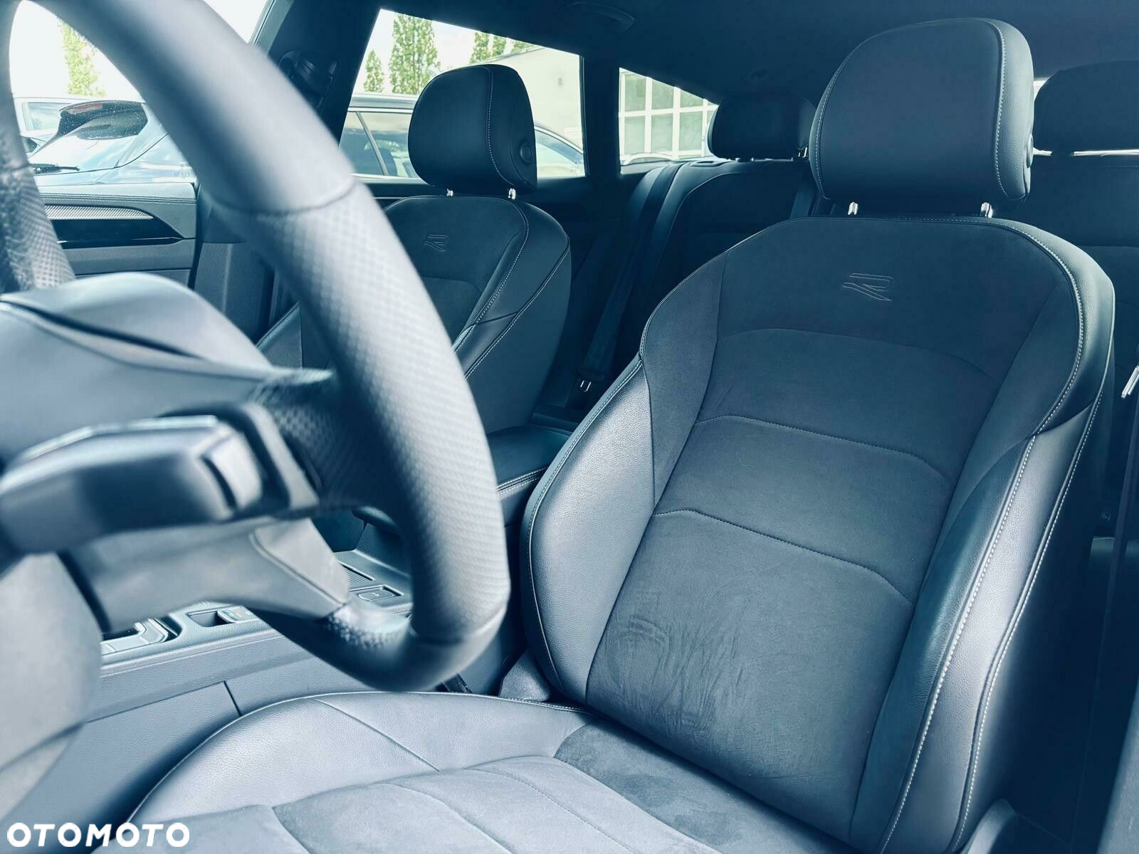 Volkswagen Arteon 2.0 TSI R-Line DSG - 16