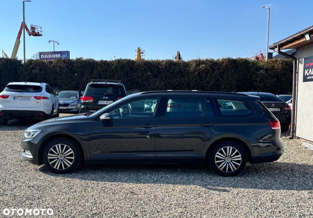 Volkswagen Passat - 3