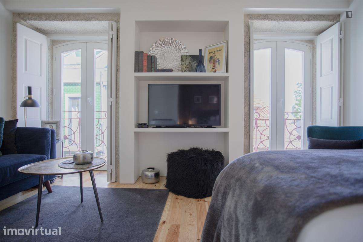 Apartamento com 1 quartos - localizado em Cedofeita Porto - Grande imagem: 4/30