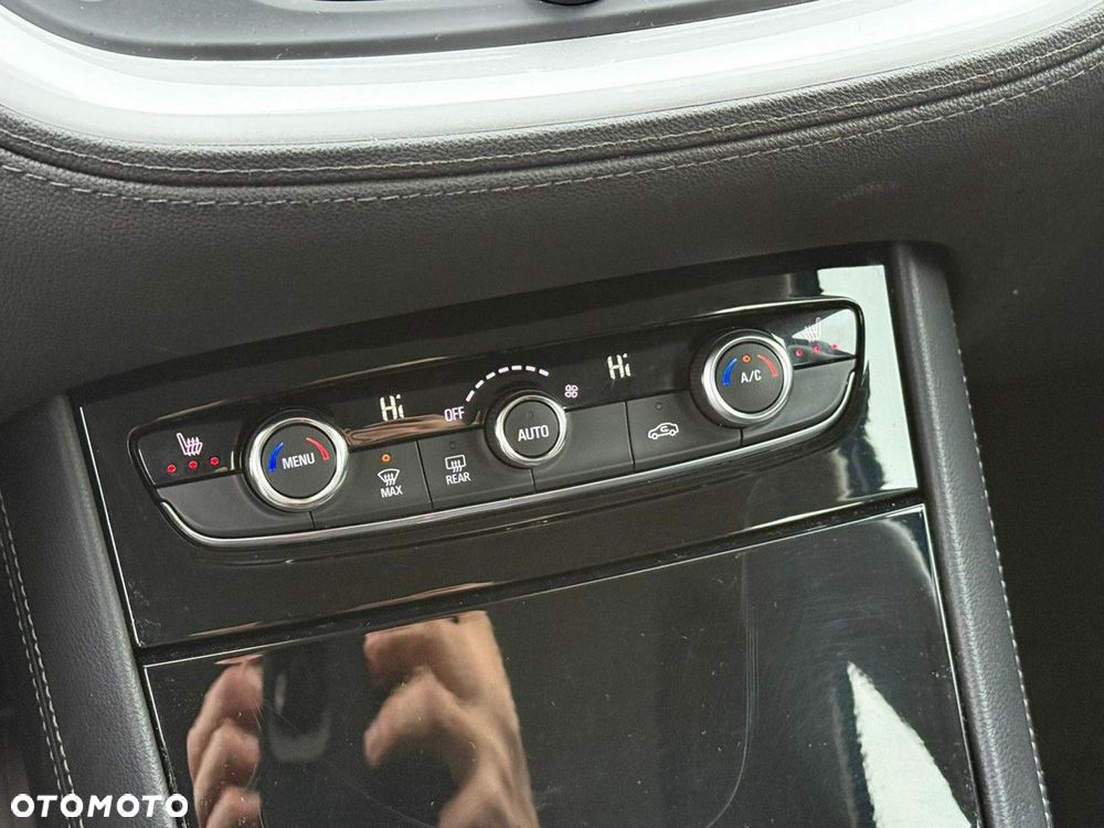 Opel Grandland X 1.2 T GPF Enjoy S&S - 25