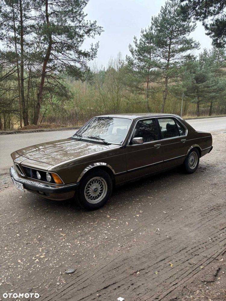 BMW Seria 7 - 1