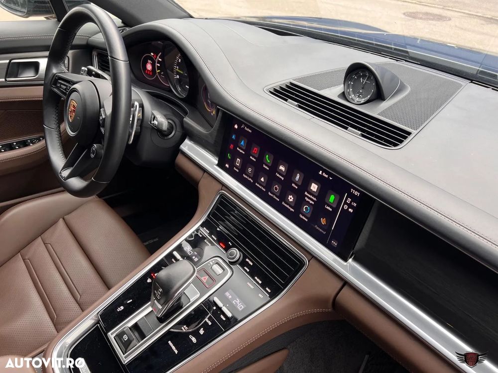 Porsche Panamera 4 E-Hybrid Platinum Edition - 17