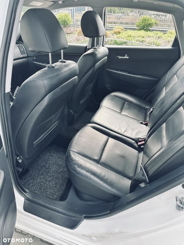 Hyundai i30 1.6 Sport - 10