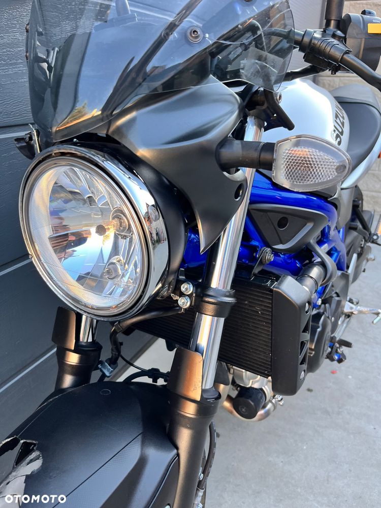 Suzuki SV - 26
