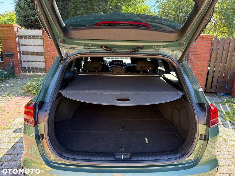 Kia Ceed 1.5 T-GDI OPF GT Line - 18