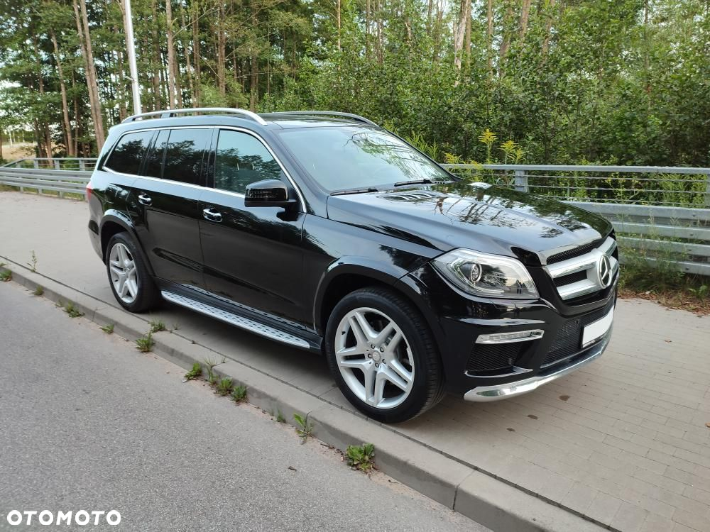 Mercedes-Benz GL 500 4-Matic - 40