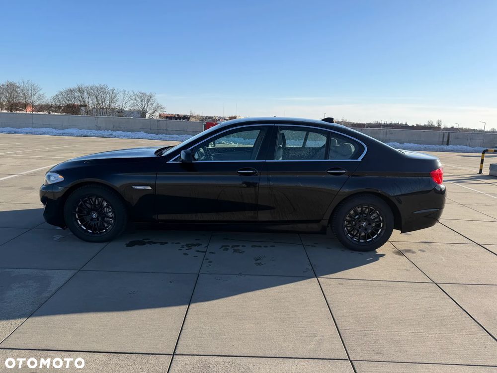 BMW Seria 5 535d xDrive - 6