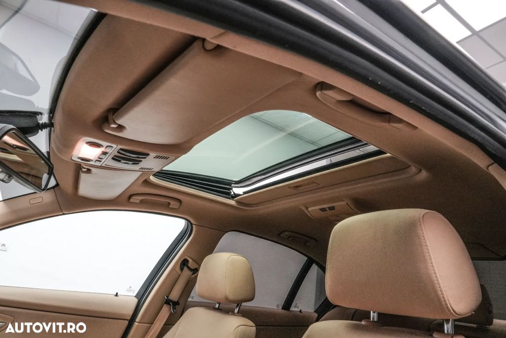 BMW Seria 3 320d EfficientDynamics Edition - 8